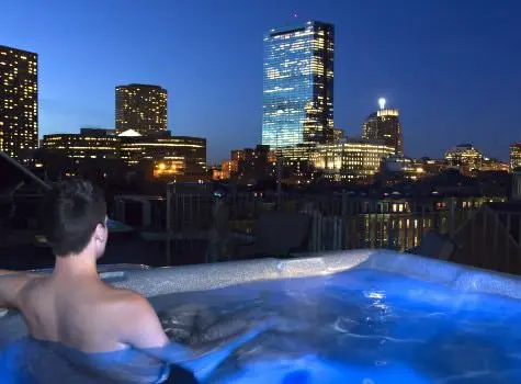 Roof Top Hot Tub.